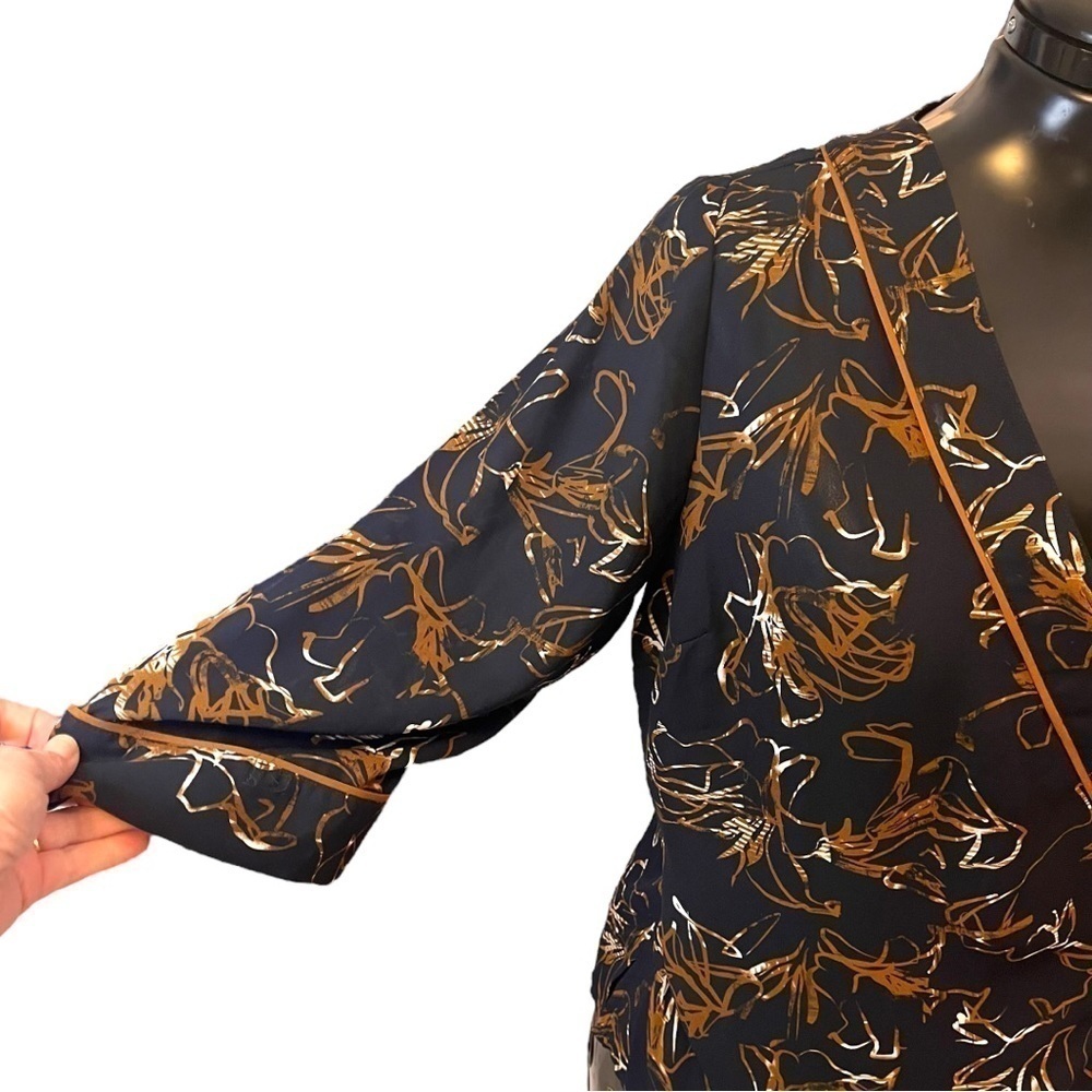 In Every Story/Penningtons Kimono Style Wrap Blouse - Picture 4 of 15